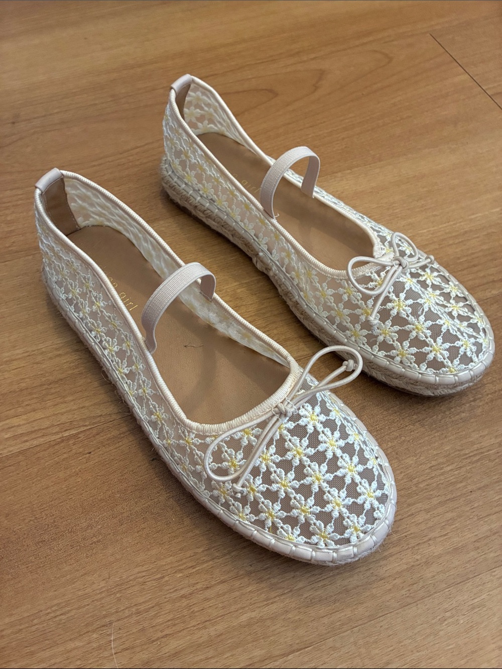 Madden Girl Cream Lace Espadrille Ballet Flats with Bow